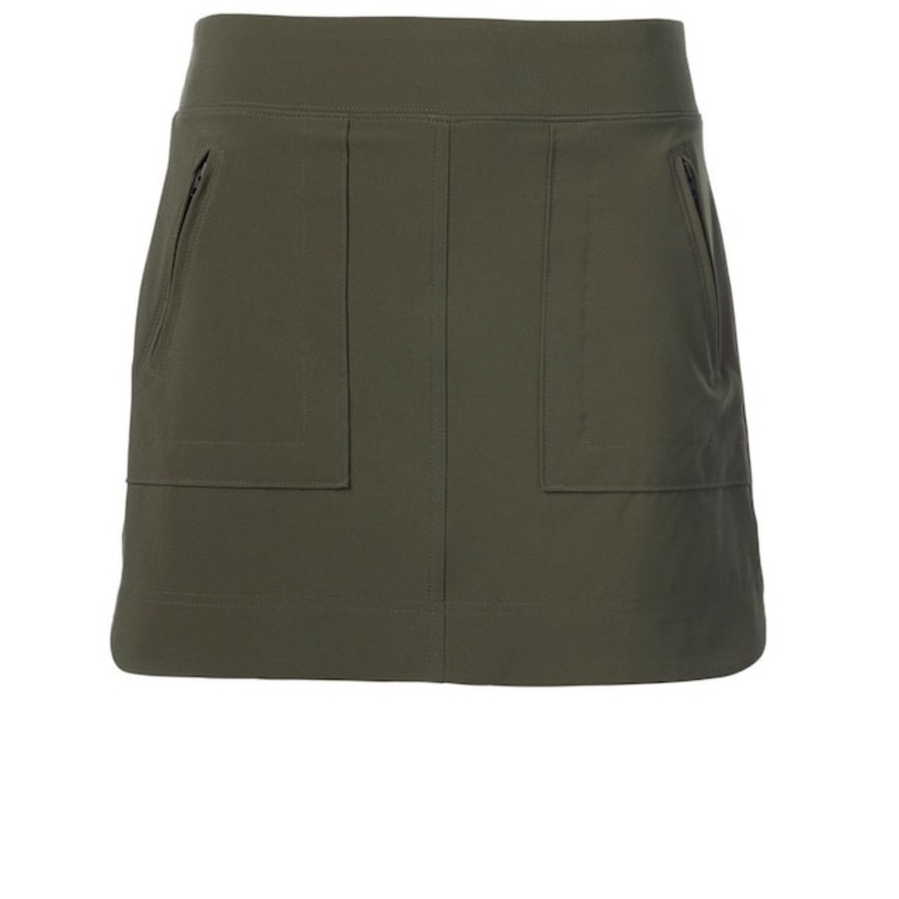 Athleta Chelsea Cargo Skort - size 4 (NWT)